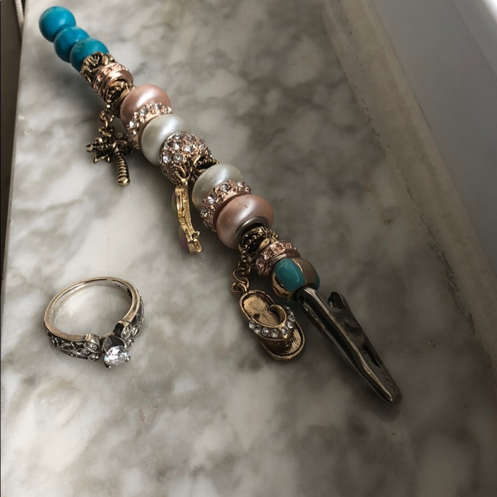 🌬Custom made clipz!  🌬1for$15 or 2for$20 🧚‍♀️💞